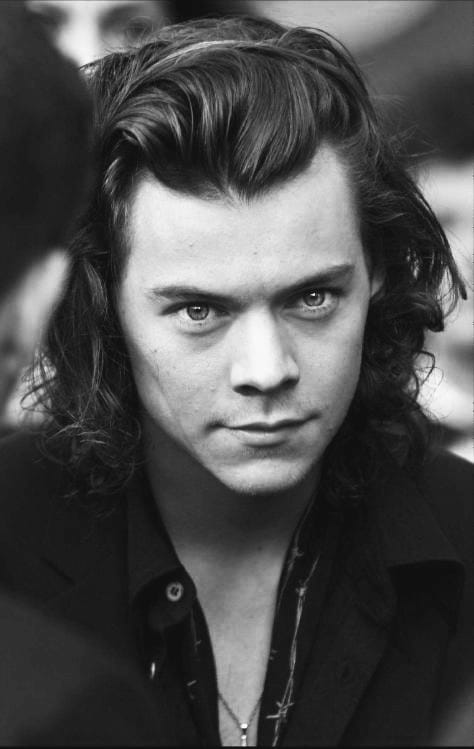 vashappenin10_'s tweet photo. ⋆𝕃𝕒𝕣𝕣𝕪 𝕊𝕄 𝕒𝕦⋆
Los Styles y los Tomlinson, líderes de las mafias más poderosas de Europa, son enemigos mortales desde sus comienzos; sus herederos no deben ser la excepción.

En un mundo donde la sangre y el dinero lo son todo, dos chicos tendrán que aprender sobre amor https://t.co/pPBtJAl08n