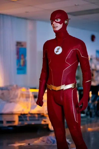 Grant Gustin - Barry Allen/The FlashThe Flash (2014-) (Season 6 V1)