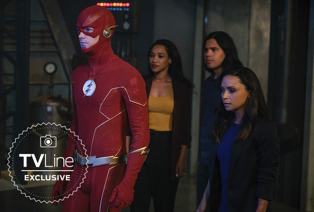 Grant Gustin - Barry Allen/The FlashThe Flash (2014-) (Season 6 V1)