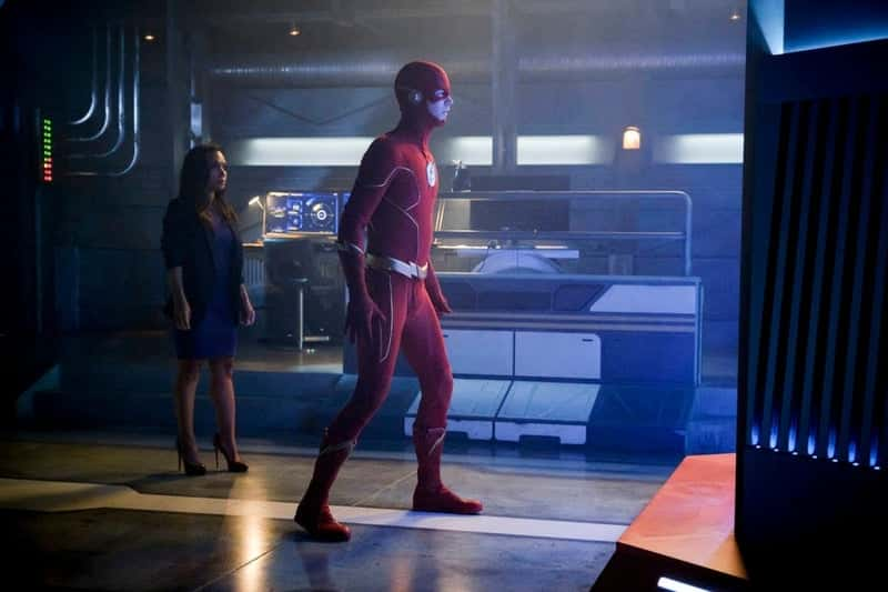 Grant Gustin - Barry Allen/The FlashThe Flash (2014-) (Season 6 V1)