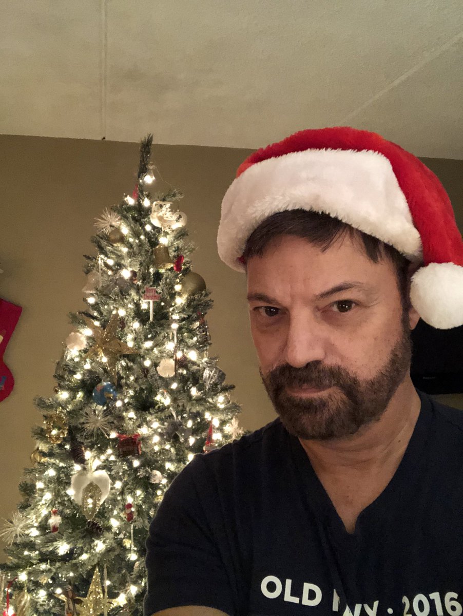 ChasingRemo's tweet image. Happy Holidays