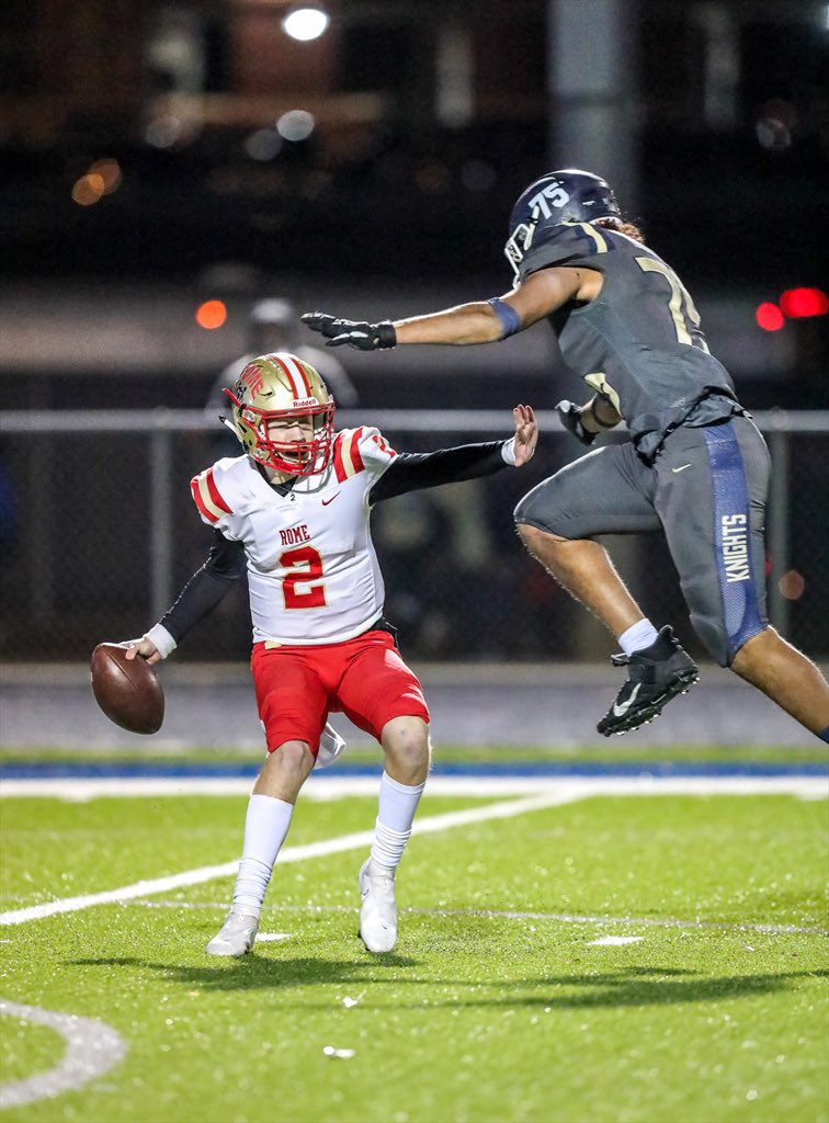 This may sum up the game last night in one photo.  <a href="/RR_Knights/">River Ridge Football</a> <a href="/CedarwoodTavern/">Cedarwood Tavern 💙</a> <a href="/turdfurgesonrpt/">Arthur Mosley</a> <a href="/BrianBradley2nd/">Brian Bradley</a>