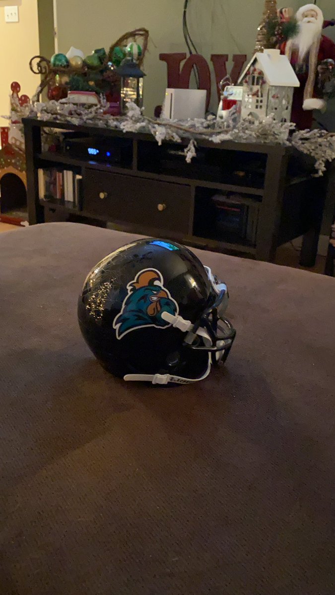 coachjbarber10's tweet photo. Have to ask who has a Coastal Carolina Mini helmet in their office. Have had mine for 15 years. #needmoredogs @GoCCUsports Go Chanticleers @CoastalFootball https://t.co/wLoD1LPrkt