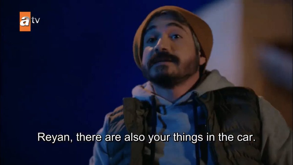 of course miran made firat buy all the chocolate he could find in midyat ajdjsjdjsjdd it wouldn’t be miran if hadn’t done it  #Hercai  #ReyMir