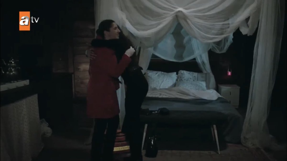 I THOUGHT WE HAD BEEN ROBBED OF HER REACTION BUT WE WEREN’T I NEVER LOSE  #Hercai