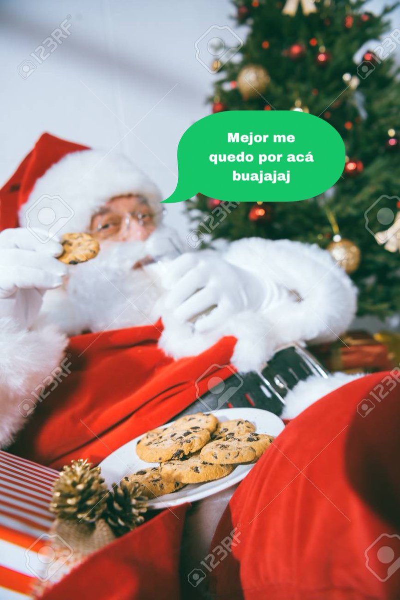 _LuliChang's tweet photo. @med19up @AEMP_UP Honestamente, creo que Santa no viene porque se quedó comiendo galletas y leche en otra casa 😔💔
#RetoAEMP #Reto78 #Med19 https://t.co/jHYGfkctdt