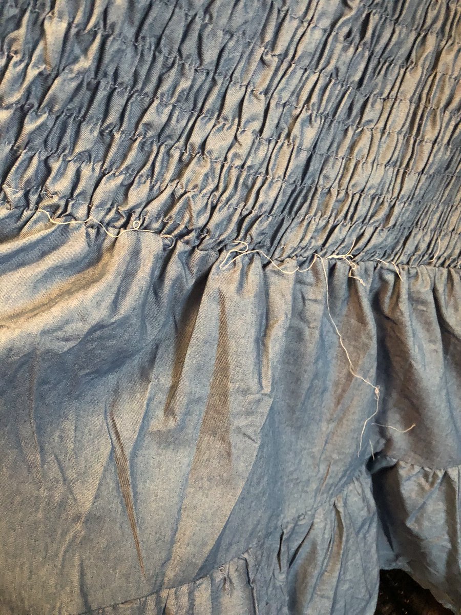 mschatree's tweet image. I didn’t have the @boohoo experience when I received my items. Products poorly made, really disappointed ☹️