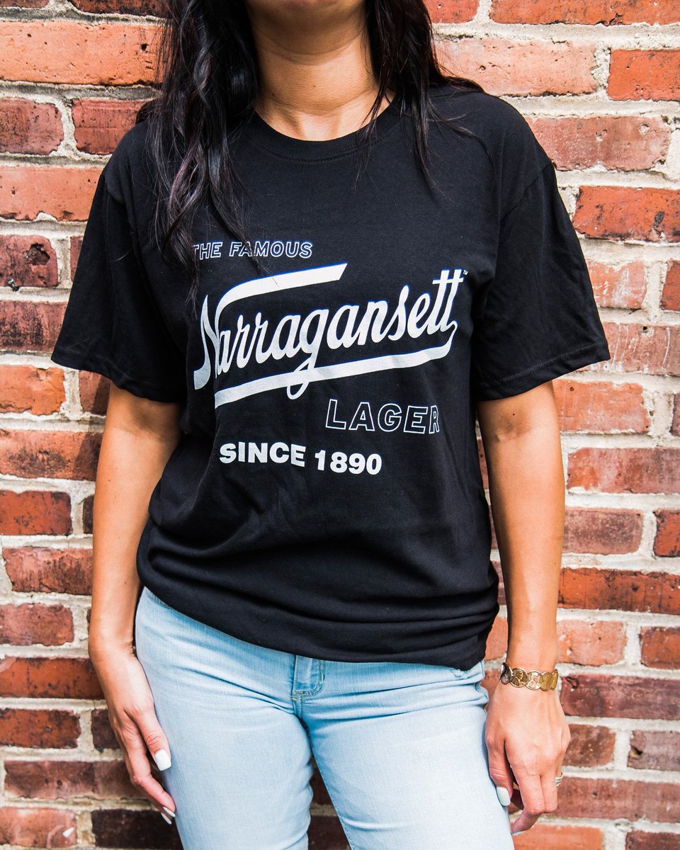 Gansettbeer's tweet photo. We're going classic for Day 5 of the 25 Days of 'Gansett Giveaways - our classic Lager T. Want to enter? Follow us and retweet to be entered to win or head to https://t.co/0E8CoJXVAA to grab your own. #HiNeighbor https://t.co/0p59UkM0k3