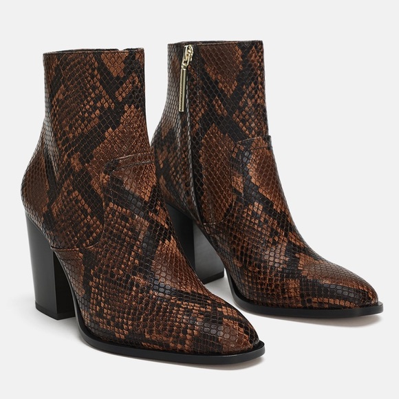 treccs's tweet image. So good I had to share! Check out all the items I'm loving on @Poshmarkapp #poshmark #fashion #style #shopmycloset #anthropologie #zara #oldnavy: posh.mk/Vi3sEM1hIbb