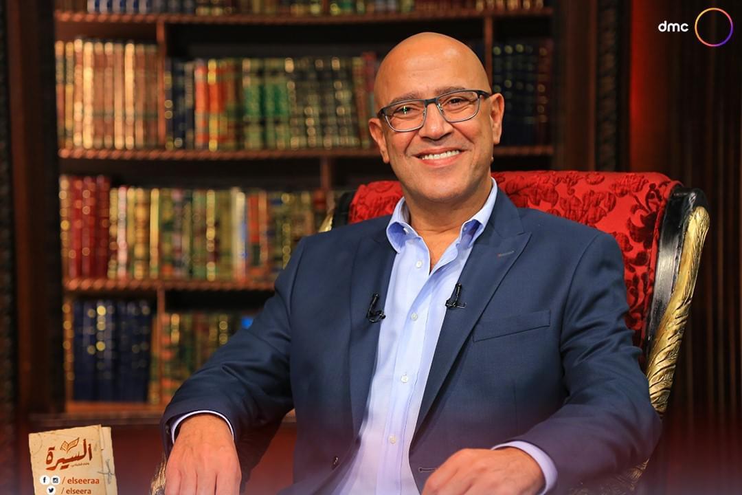 أشرف عبد الباقى كنت نفسى أربى بناتى بعيد عن السوشيال ميديا