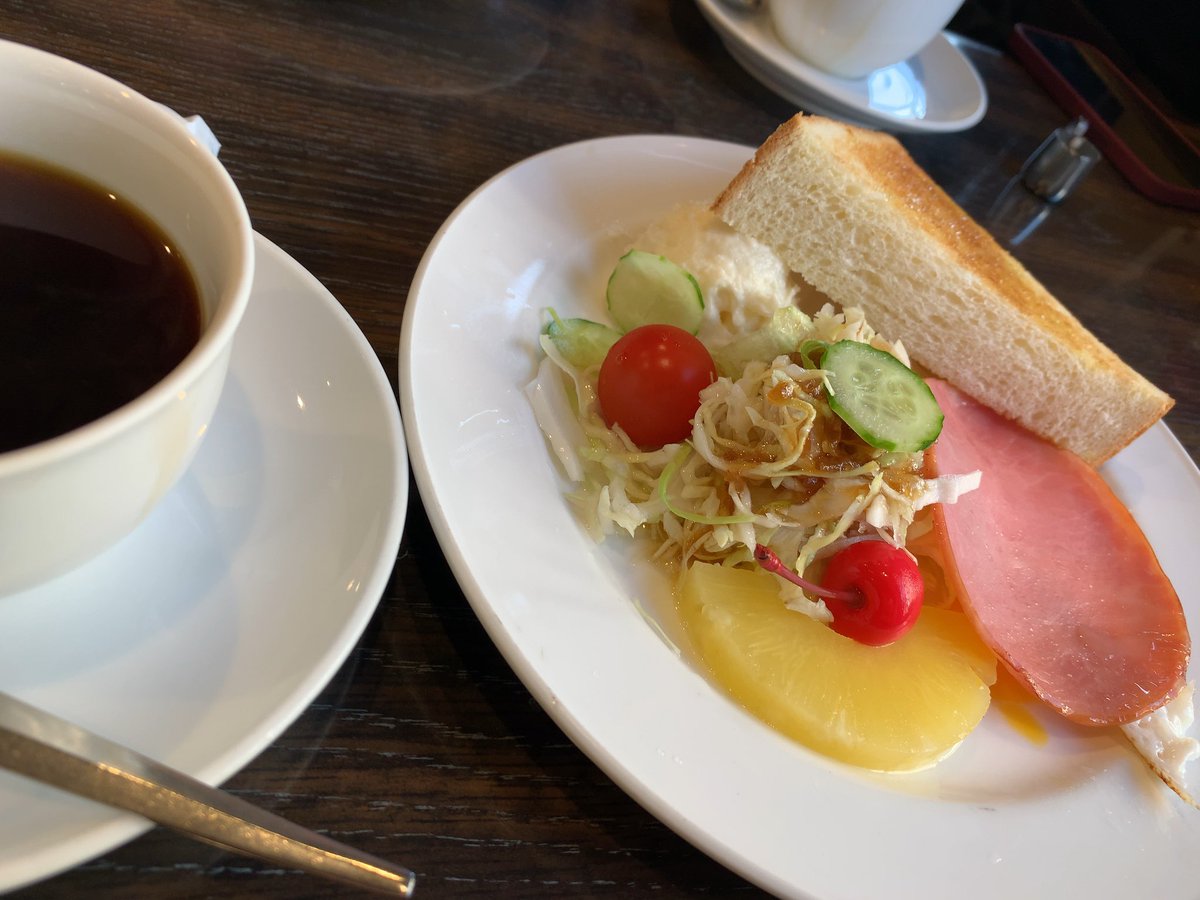 orionS3400's tweet photo. 優雅なモーニングですねぇ☀️ https://t.co/adMo7xZLP7