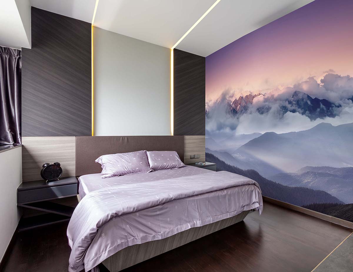 Laqfoil's tweet image. Your bedroom, your rules, your wall cover! 

Link in bio 🙃 

#walldecor #linearlights #lightlines #wallprint #wallcovering