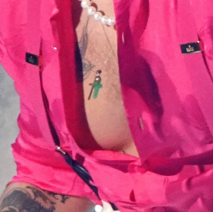 hoobie thread bc i’m obsessed with hoobies wbk