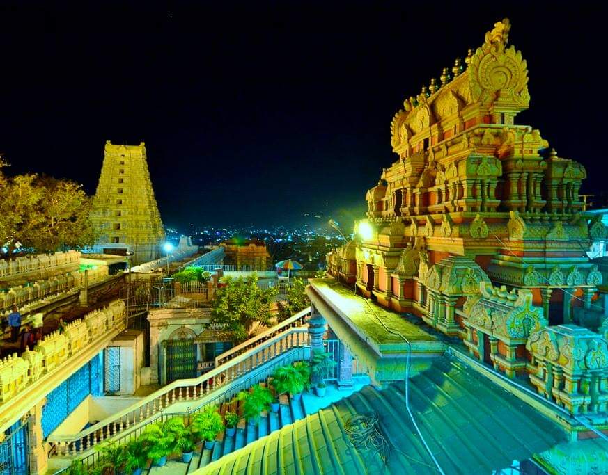 Brahma Deva had a wish that Shiva also should prevail on this mountain. For this purpose, he performed 'Aswamedha Yaga’. Maheswara pleased with devotion rested here. Brama Deva worshipped Shiva with Jasmine flowers (Mallika) so Mahadeva attained the name ‘MALLIKESA' here.