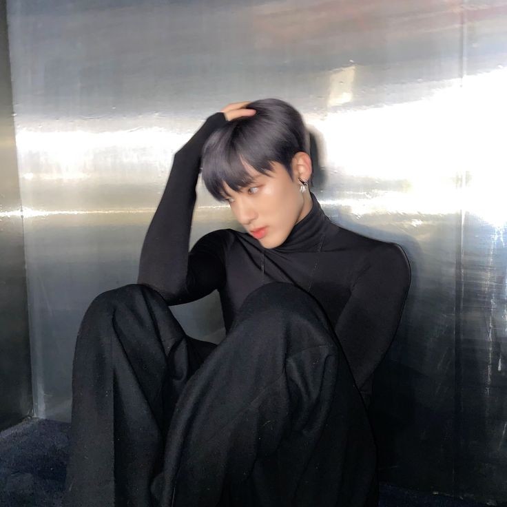 ⠀┈─ fotos que você teria na sua galeria se a gente namorasse.