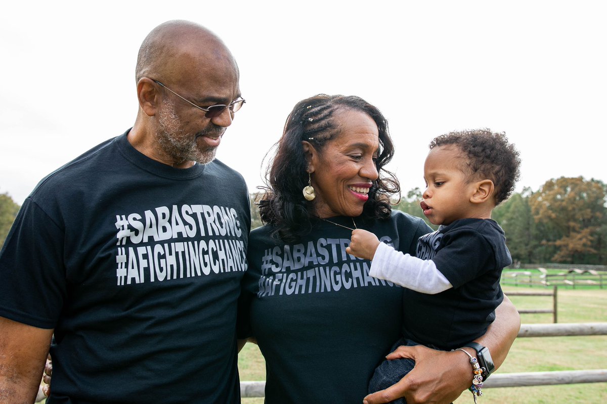 Him4ever's tweet photo. So proud of my warrior husband.❤️ He completed his final round of chemotherapy and is now on his way to recovery and healing. How thankful we are to our Heavenly Father for strength🙋🏽♀️. Thank you for sharing our journey. #sabastrong #afightingchance. Photo cred📸 @skylarlienn https://t.co/TZBodKCHCz