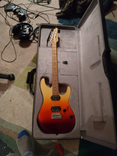 christmas came early, via kijiji

#electricguitar #Ibanez