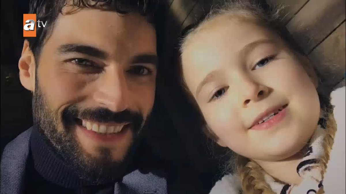 reyyan falling even more in love with this man as she watches how he bonds with his sister and how good he is with children  #Hercai  #ReyMir