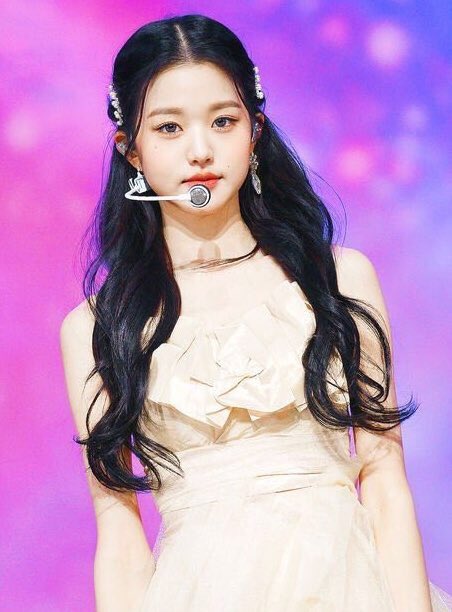 ウォニョンちゃんの腕の細さと長さにビビり散らかしてる ( いや腕