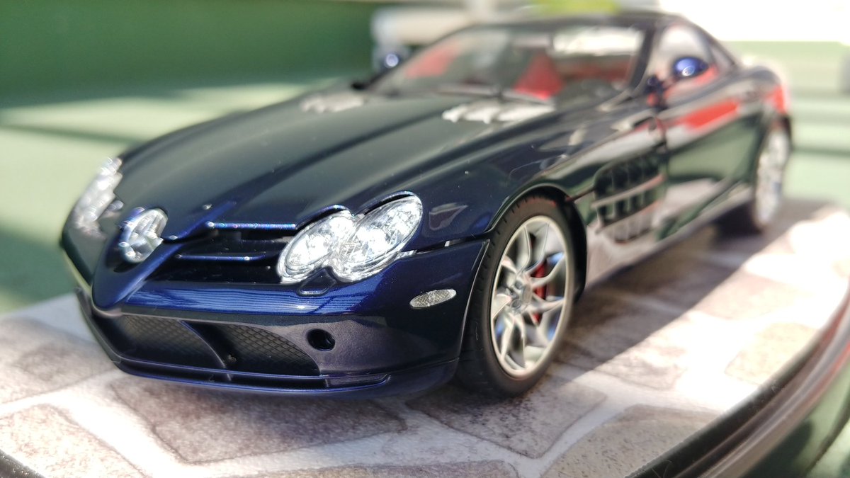 ぱなさん タミヤのメルセデスベンツslrマクラーレン完成です 一応指定色で仕上げました 笑 めっちゃカッコいい