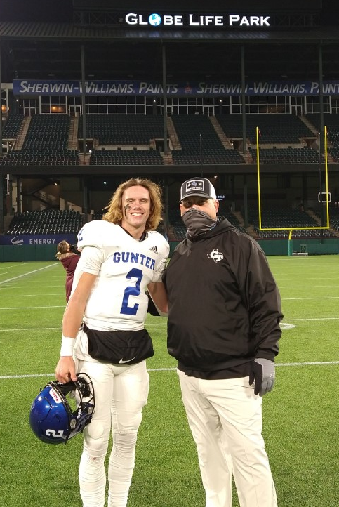 coachtimwylie's tweet photo. Big S/O to our QB @hudson2graham (C/O 2022) who made sure we left Globe Life a winner Thursday night by scoring 7 TDs. He rushed 9 times for 158 yards &amp; 4 TDS, &amp; added 244 yards through the air on 9-13 passing with 3 TDs. I just call plays. He makes them work. #TPW #TEAMme #HUNT https://t.co/NIcJul7Den