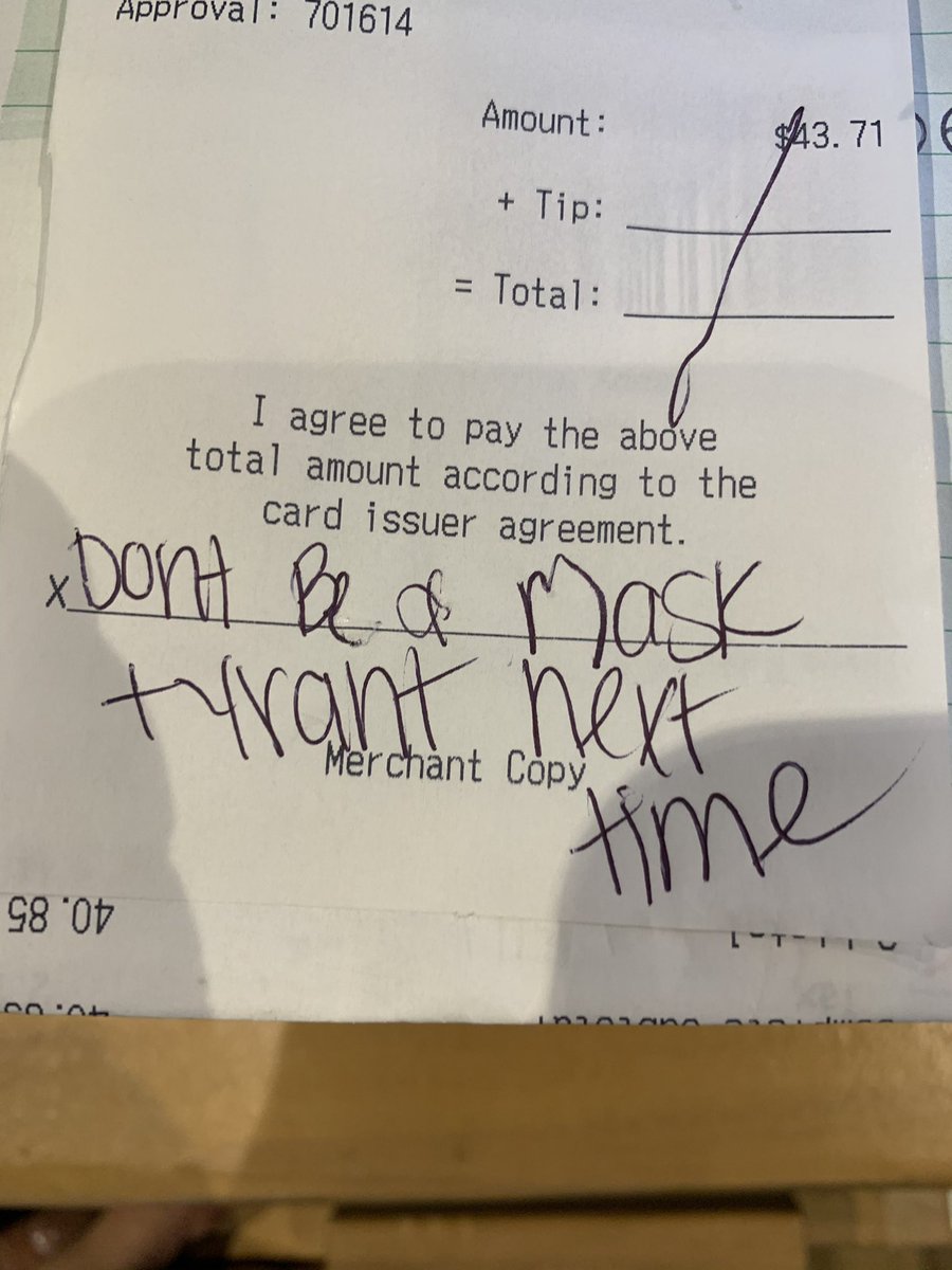 Charlotte7711's tweet photo. Stiffing your server because the host asked you to wear a mask per the government mandate during a global pandemic?? 🤢🤢 couldn’t be me https://t.co/mNusLoXwEx