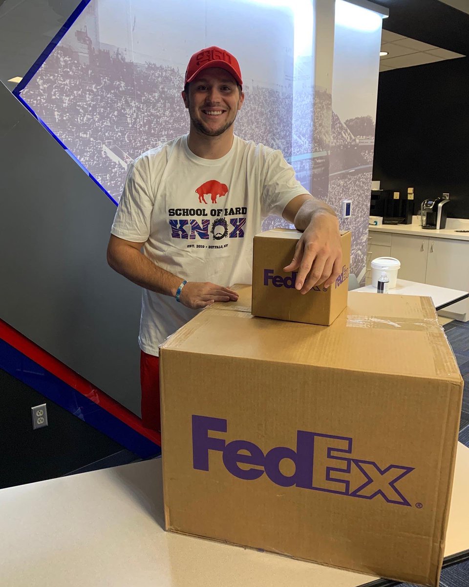 JoshAllenQB's tweet photo. A big thanks to @FedEx for helping me hook up my O-Line with some Christmas gifts. I know my guys are excited 😁 #ad https://t.co/Ok4s4jn3u7