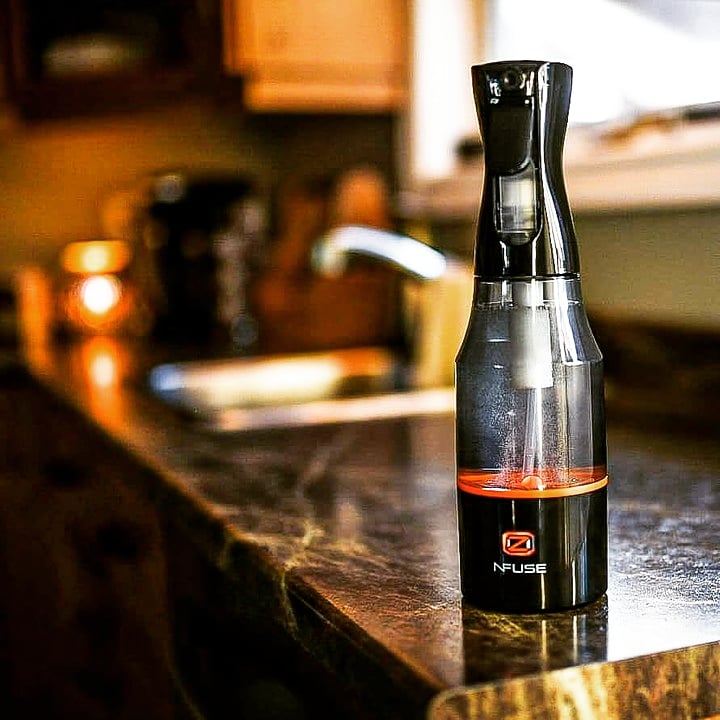 🇨🇦 The NFuse's one-button design activates the ozone charging system, infusing tap water with ozone technology in under 90 seconds!

#ozbyscentlok #provenfresh

📷 Barb Boese