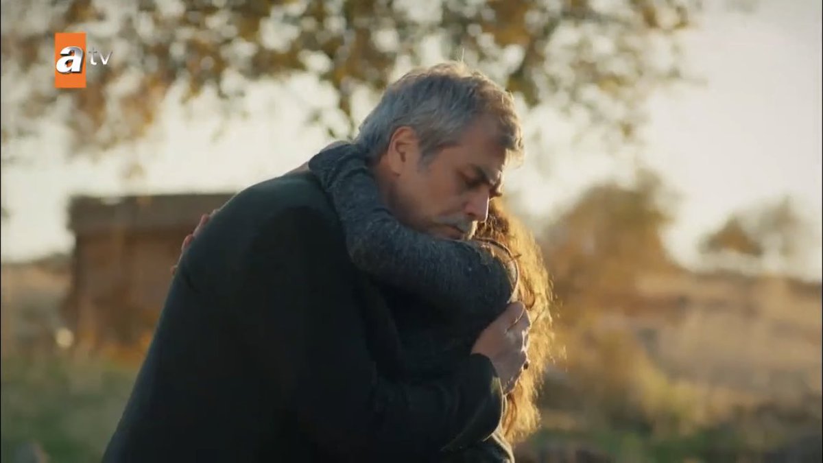 hazar is about to scream YOUR FATHER IS GOING TO JAIL FOR YOU right to her face  #Hercai