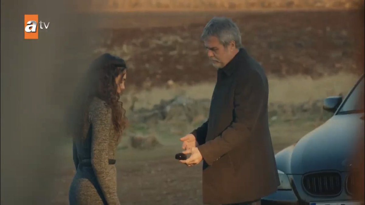 of course reyyan’s just learned that her father’s been near her this whole time and we got to hear none of it idk what i was expecting judging by the way the writers handled this whole storyline  #Hercai