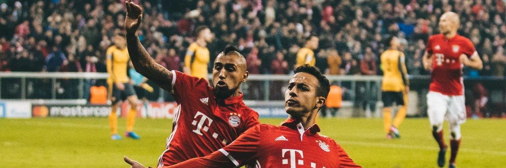 A Thread of Bayern headers free to use for everyone! (most are the same filters)
