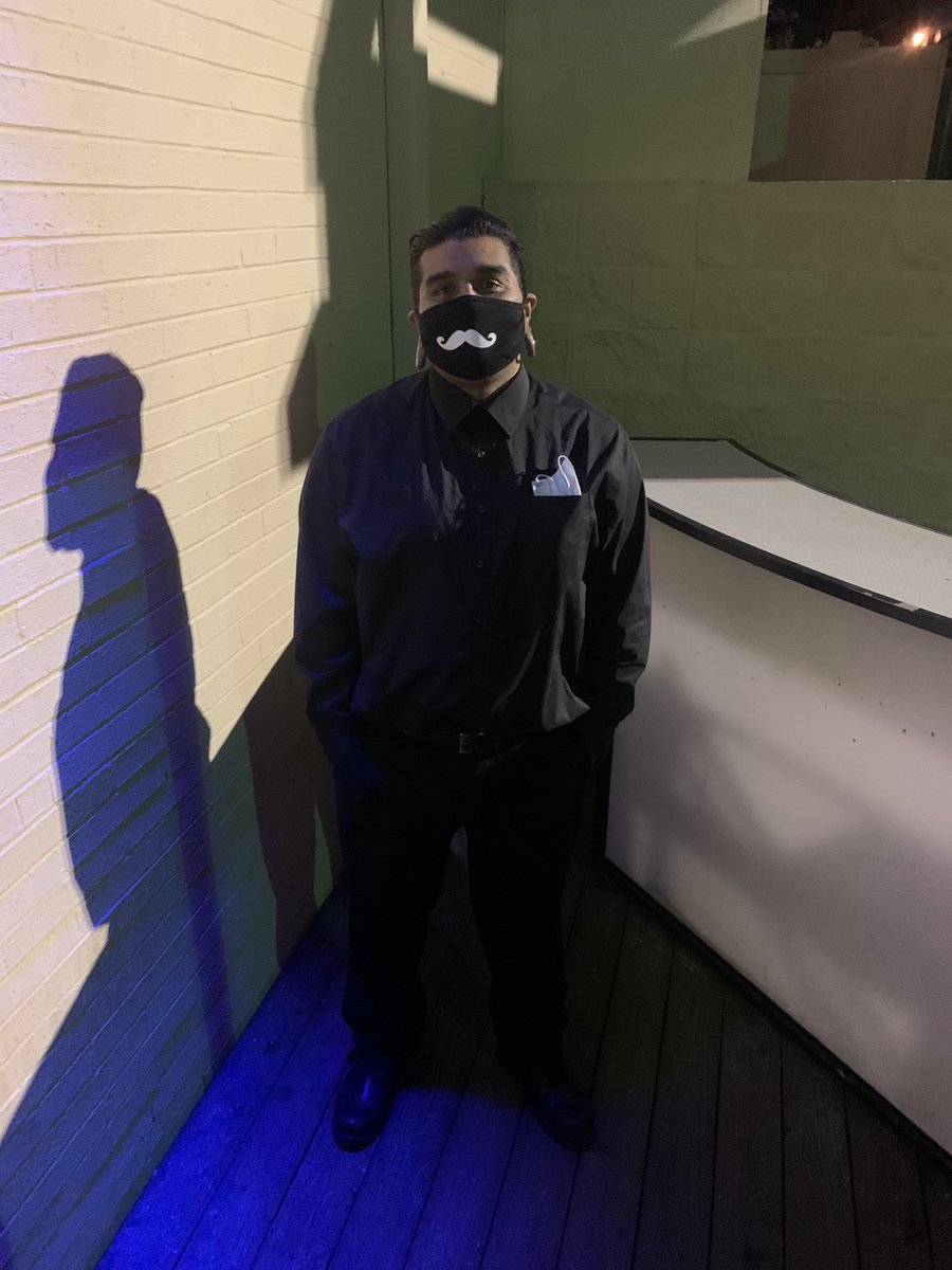 SlowDro_83's tweet photo. Perfect 10 Gentlemens club.  Success.  #BlackisSexy. https://t.co/0R1Y4ratXG
