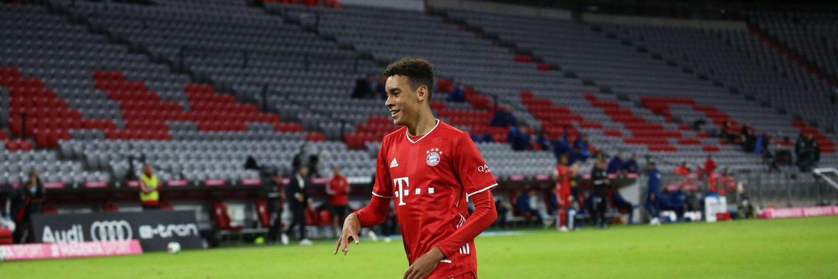 A Thread of Bayern headers free to use for everyone! (most are the same filters)