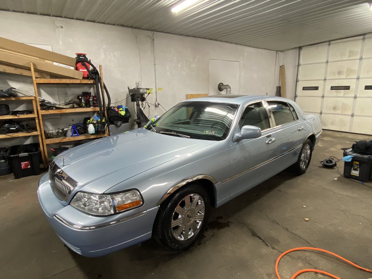 weekenddetailer's tweet image. After it got weekend #hyperclean #totalsutosolutions #opcarcare #meguiarscarcare