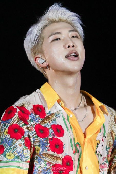 namjoon’s sternocleidomastoid muscle— an informative thread;