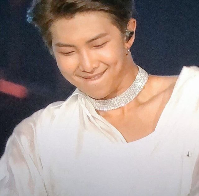 namjoon’s sternocleidomastoid muscle— an informative thread;