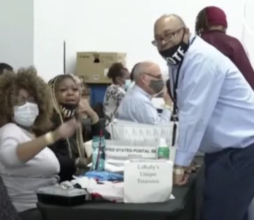 MORE ON  #RUBYFREEMAN and  #RALPHJONES AND  #SHAYEMOSS. PURPLE LADY boss is Ralph Jones ( man in red shirt in video )