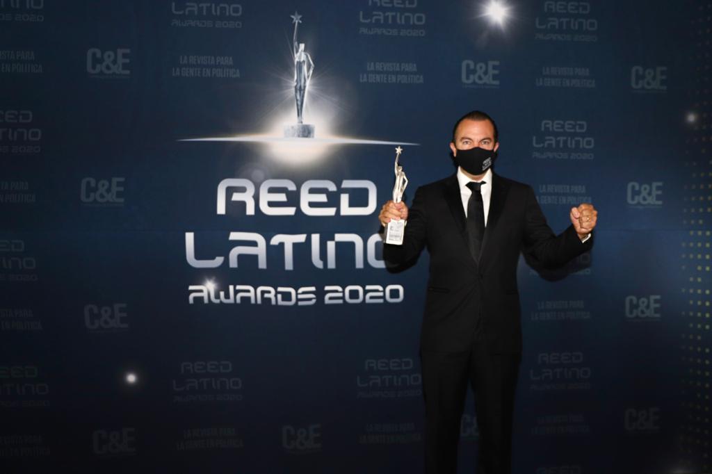 carlosorvananos's tweet photo. ¡Buenas Noches!

¡Lo logramos! 🏆✨
Hoy #QuintanaRoo recibió el premio a la mejor campaña de comunicación social gubernamental durante la pandemia por #COVID19. 😷

(1/2) https://t.co/eT8jG1y3kW