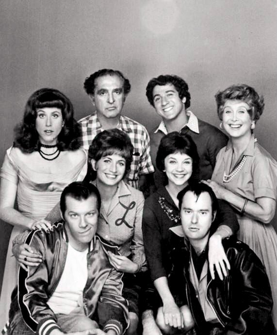 CaptCanuck66's tweet image. For those of you who enjoy watching old Movies &amp;amp; tv series It’s sad to hear today of the passing of actor #DavidLLander of the 70’s show Laverne &amp;amp; Shirley #PennyMarshall #CindyWilliams @WhatsFilming @yvrshoots