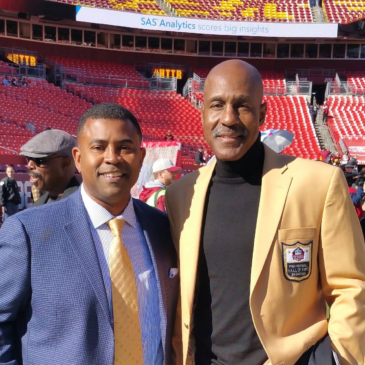 Happy Birthday to Art Monk, one of the classiest athletes I have every met! HE LOOKS SO GOOD IN GOLD...FINALLY!!! 