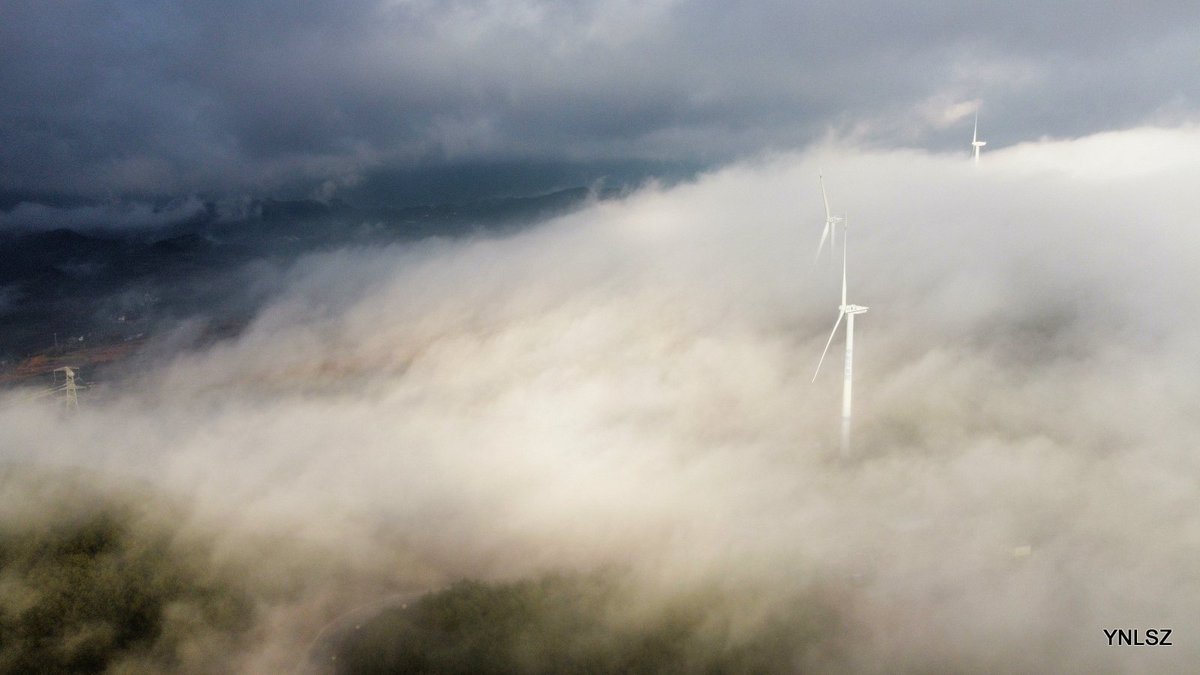 YNLSZ's tweet image. 最近用无人机拍的作品。