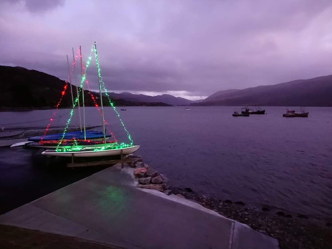 alycetoday's tweet photo. A couple of years ago we were in #Ullapool 💙💜🤍 https://t.co/b5gw76ntfW