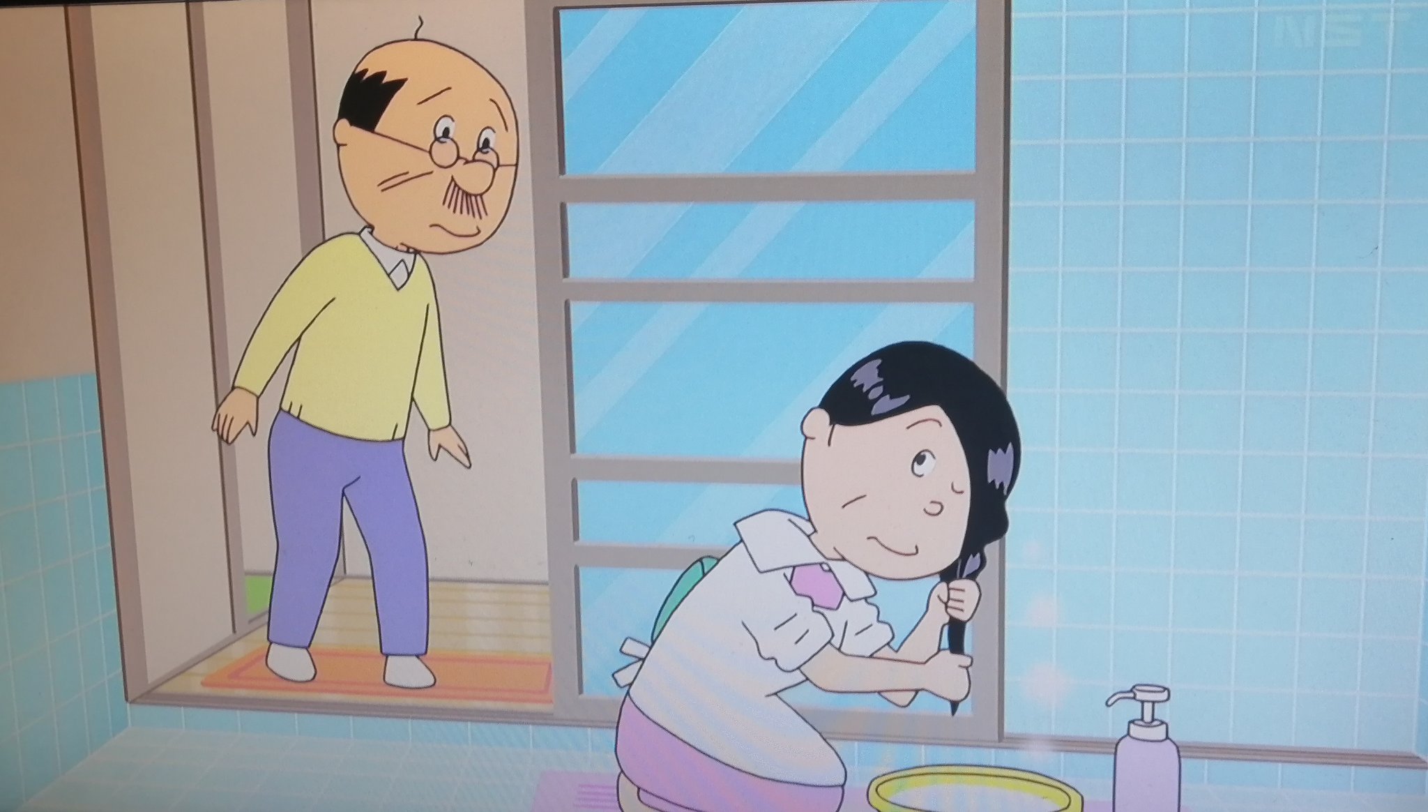 完顔阿骨打の倅 フネさんが髪おろしてるところめっちゃレアです サザエさん T Co Np2zxul1kc Twitter