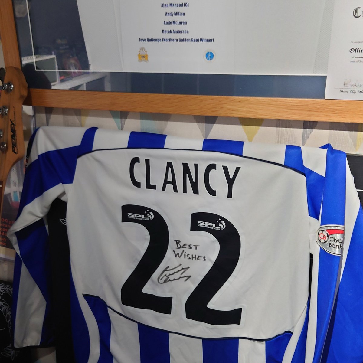 AdCr113's tweet photo. New acquisition, thanks @Killiegaz #matchworn #signed #killie #theoneandonly #timclancy https://t.co/DAgmSvqzJF