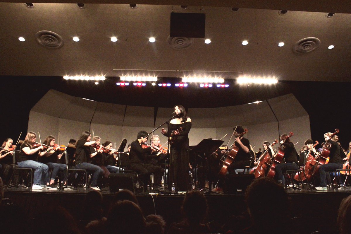 wearethewillows's tweet photo. Leah self identified as an orchestra nerd.  My favorite performance of hers was with the Laurel String Quartet and the Armstrong and Cooper high school orchestras in 2017. Each part of her intricate violin  loops was animated by dozens of students. It was magic. https://t.co/xQS4vEJpRR