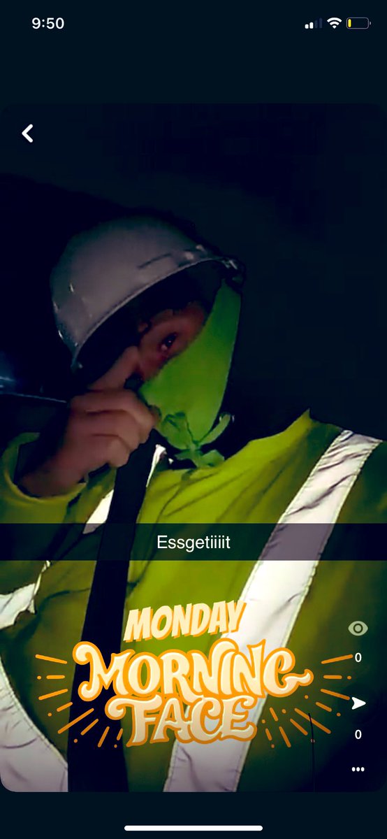 RitchieNoah's tweet image. You’re boys officially a Journeyman. #journeyman #unionstrong #framingcontractor #newdoorsopen #momoneymohoney #WorkHard #playharder