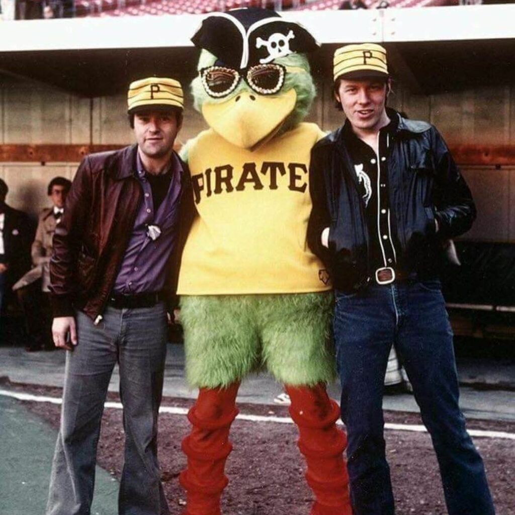 uurf's tweet image. RIP #davidlander instagr.am/p/CIcc89phEES/