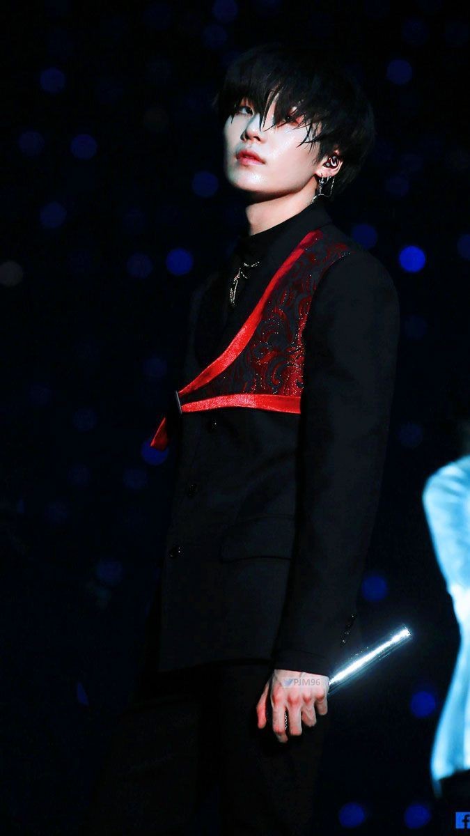 how to make your Twitter black; a needed thread 