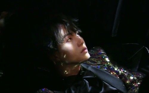 how to make your Twitter black; a needed thread 