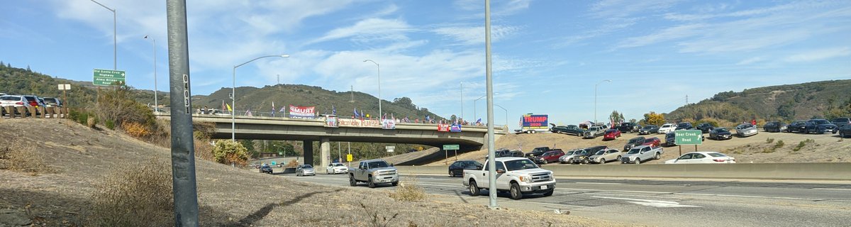 The Trump supporters were still at it over Hwy 17 in Los Gatos today, proclaiming Silicon Valley to be Trump country